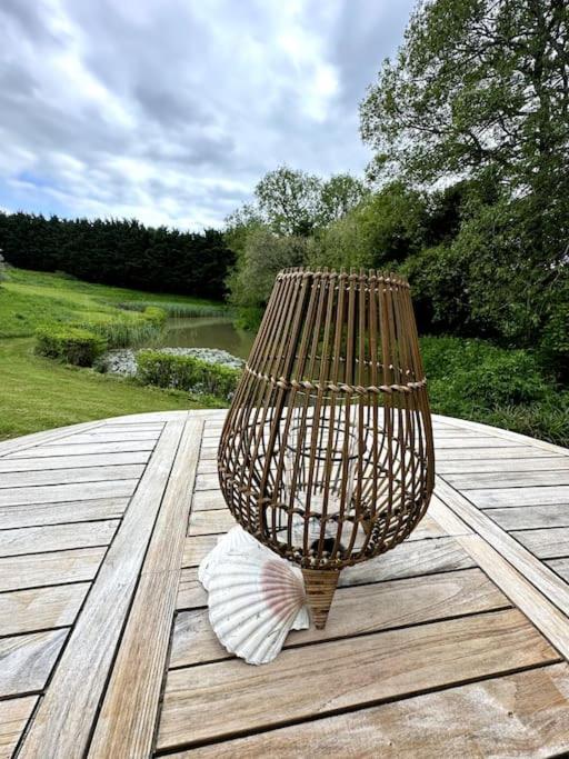 Beautiful Cabin With Pond View 스테이닝 외부 사진